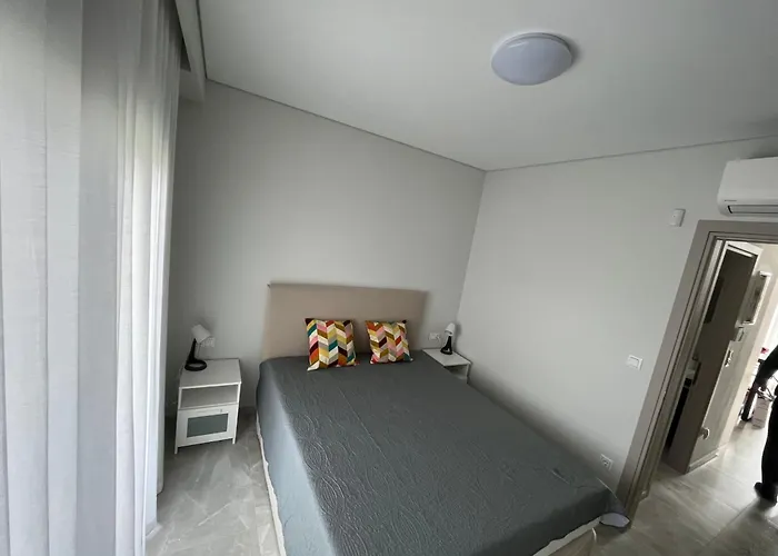 Olea Valley A24 * 니키티