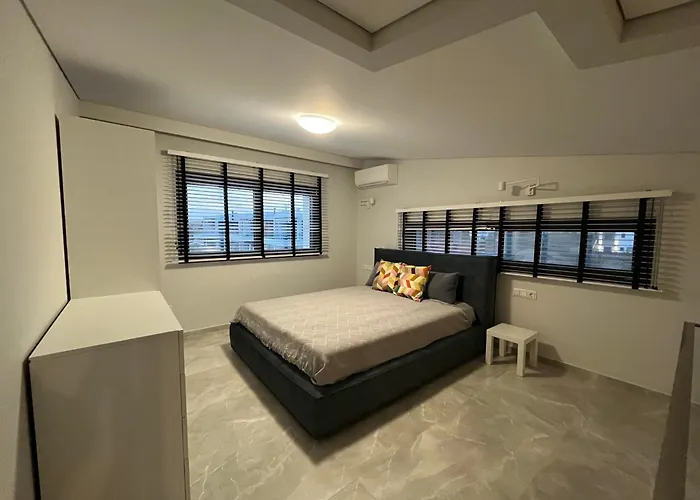 Olea Valley A24 * 니키티