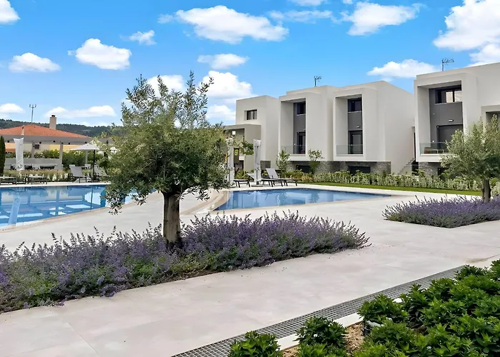 Olea Valley A24 아파트 니키티
